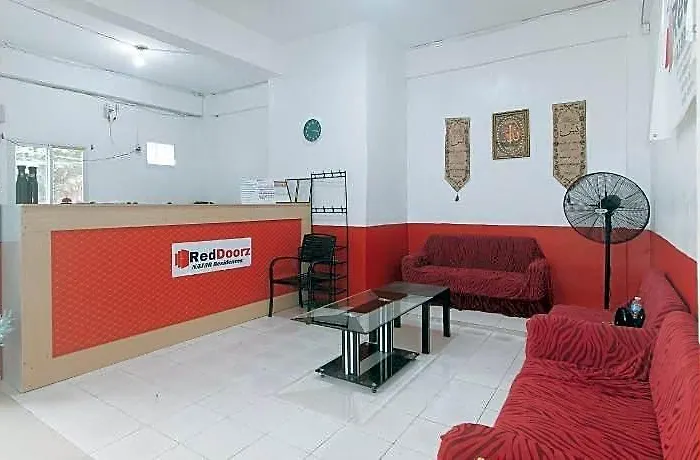 Hotel Reddoorz @ Najar Residences Near Naia Terminal