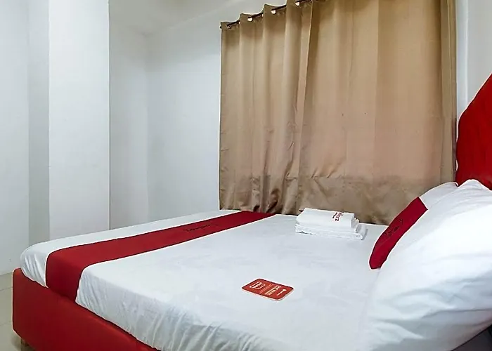 Reddoorz @ Najar Residences Near Naia Terminal * Manila