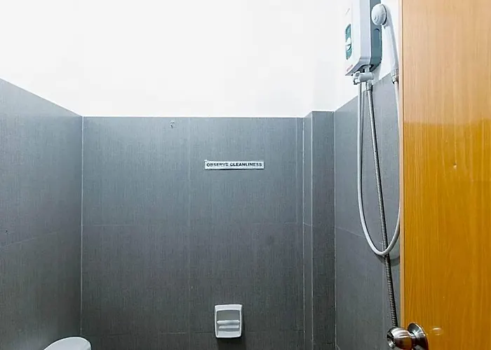 Reddoorz @ Najar Residences Near Naia Terminal * Manila